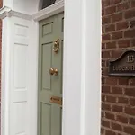 Loder House
